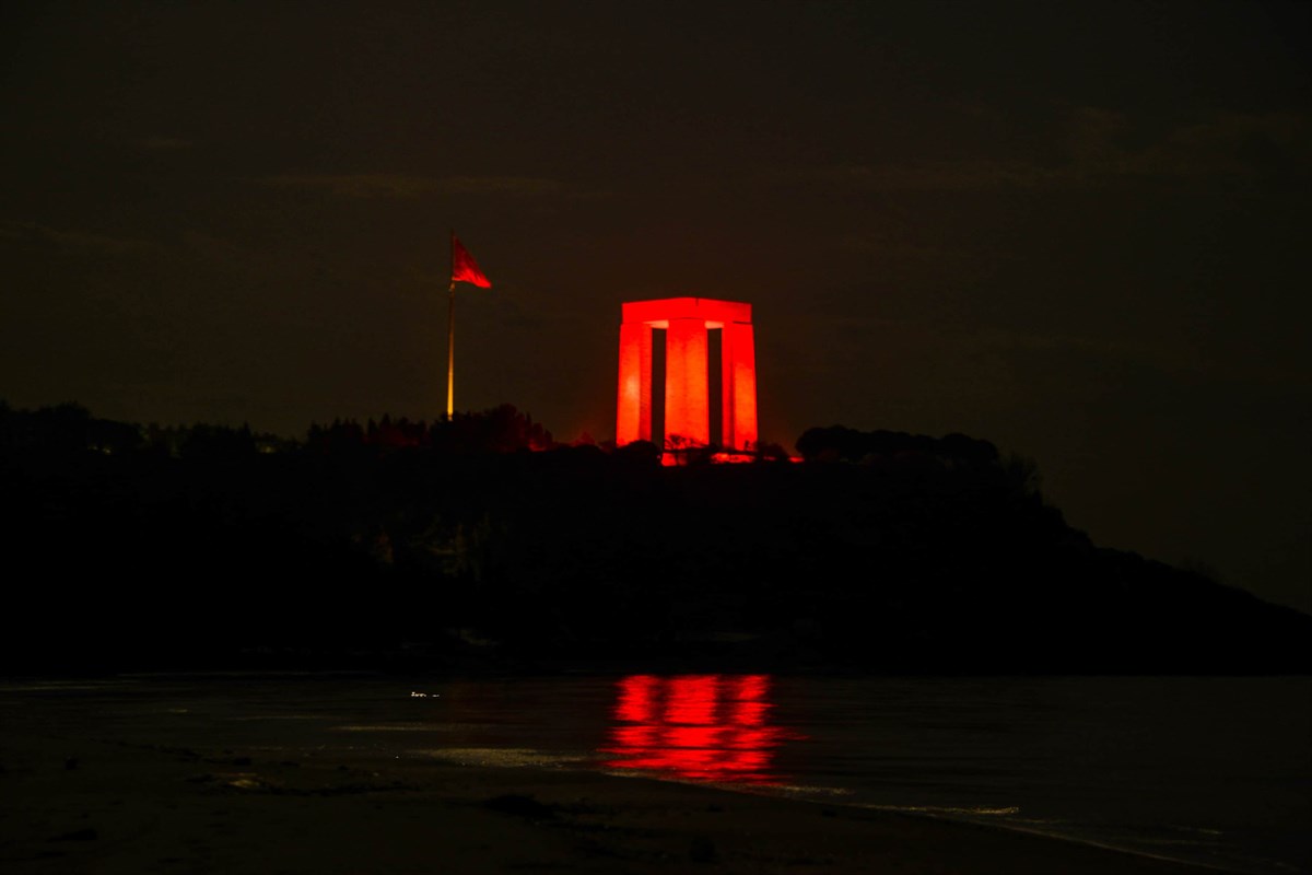 Çanakkale Şehitler Abidesi